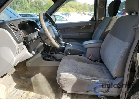 2000 Nissan Frontier Crew Cab Xe from USA, damaged, VIN 1N6ED27Y6YC391518